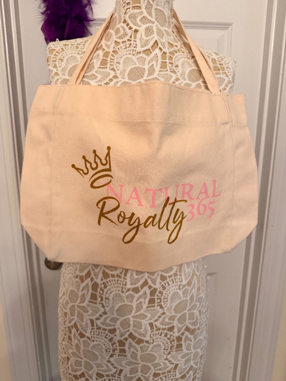 Natural Royalty Carry All Tote